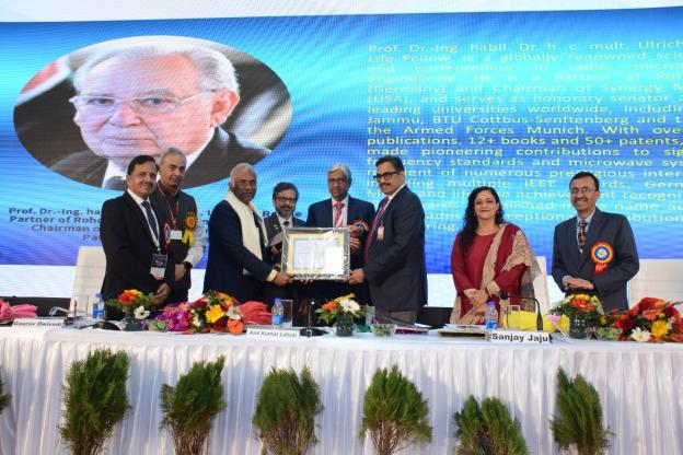 BES Award 2 - Ulrich Rohde 