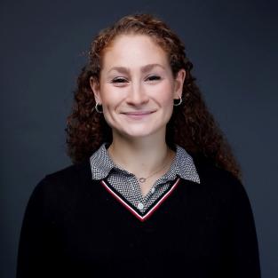 Headshot of Julia Estrin