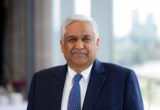 headshot of anantha chandrakasan