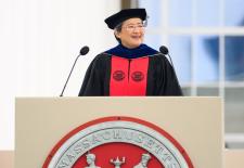 Lisa Su standing in front of podium 
