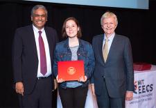 Allison Lemus wins SuperUROP Outstanding Research Project Award