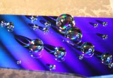 A new approach to liquid-repelling surfaces